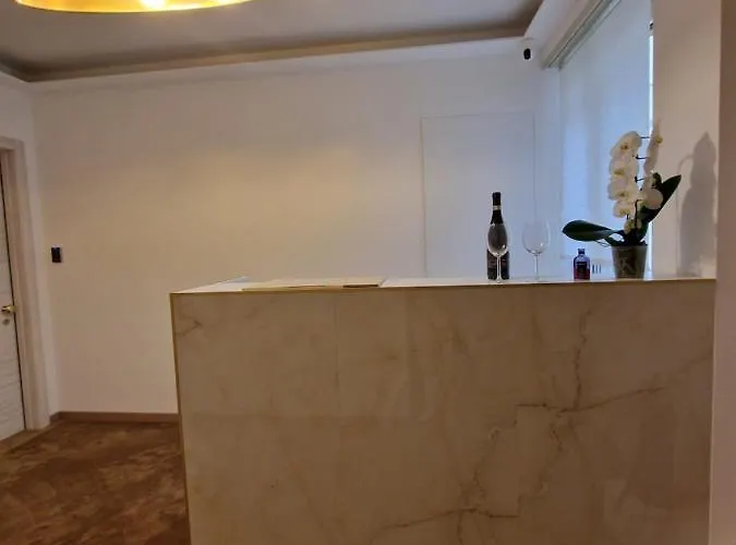 Cuma Bed and Breakfast 4*